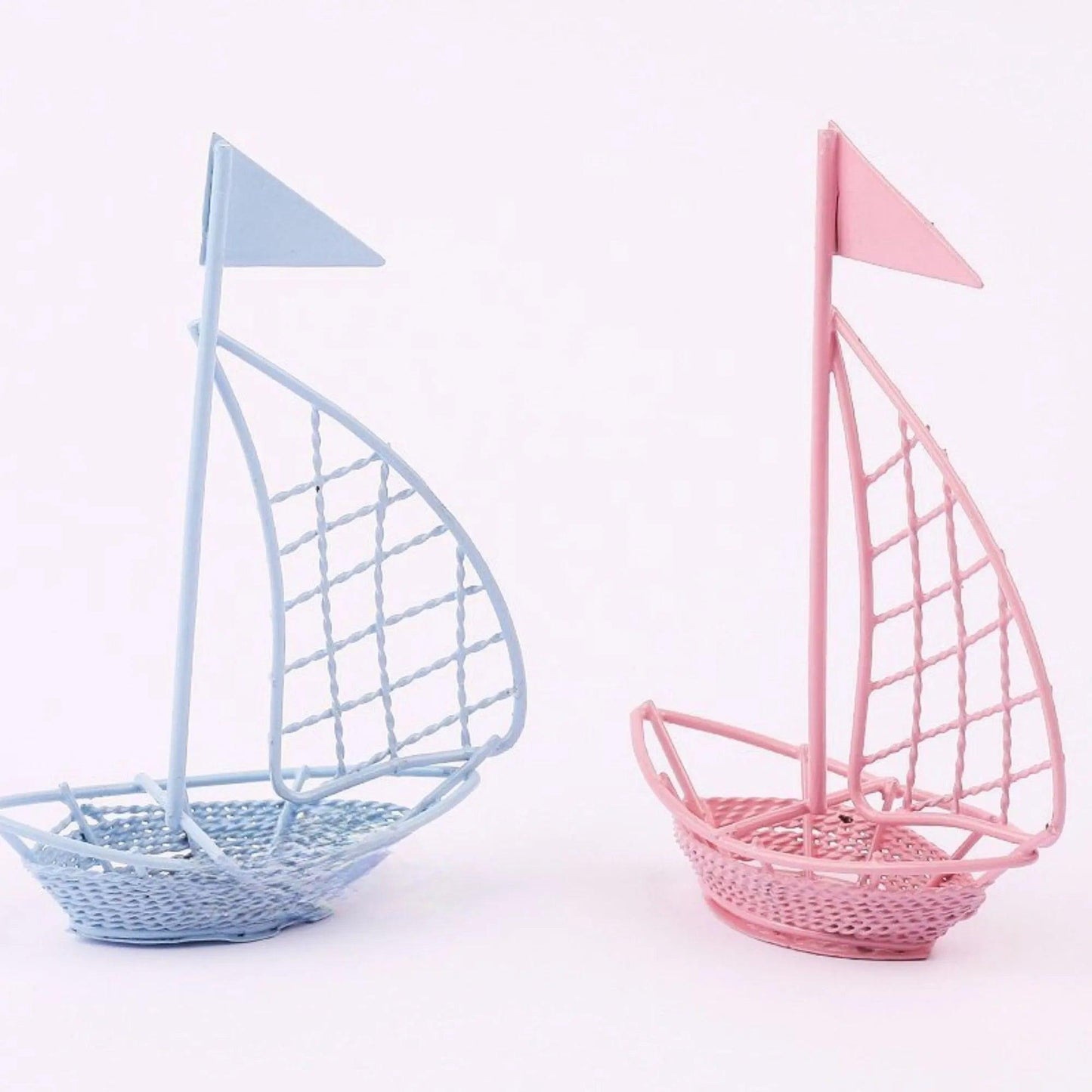 Pastellfarbenes Glas-Segelboot Set