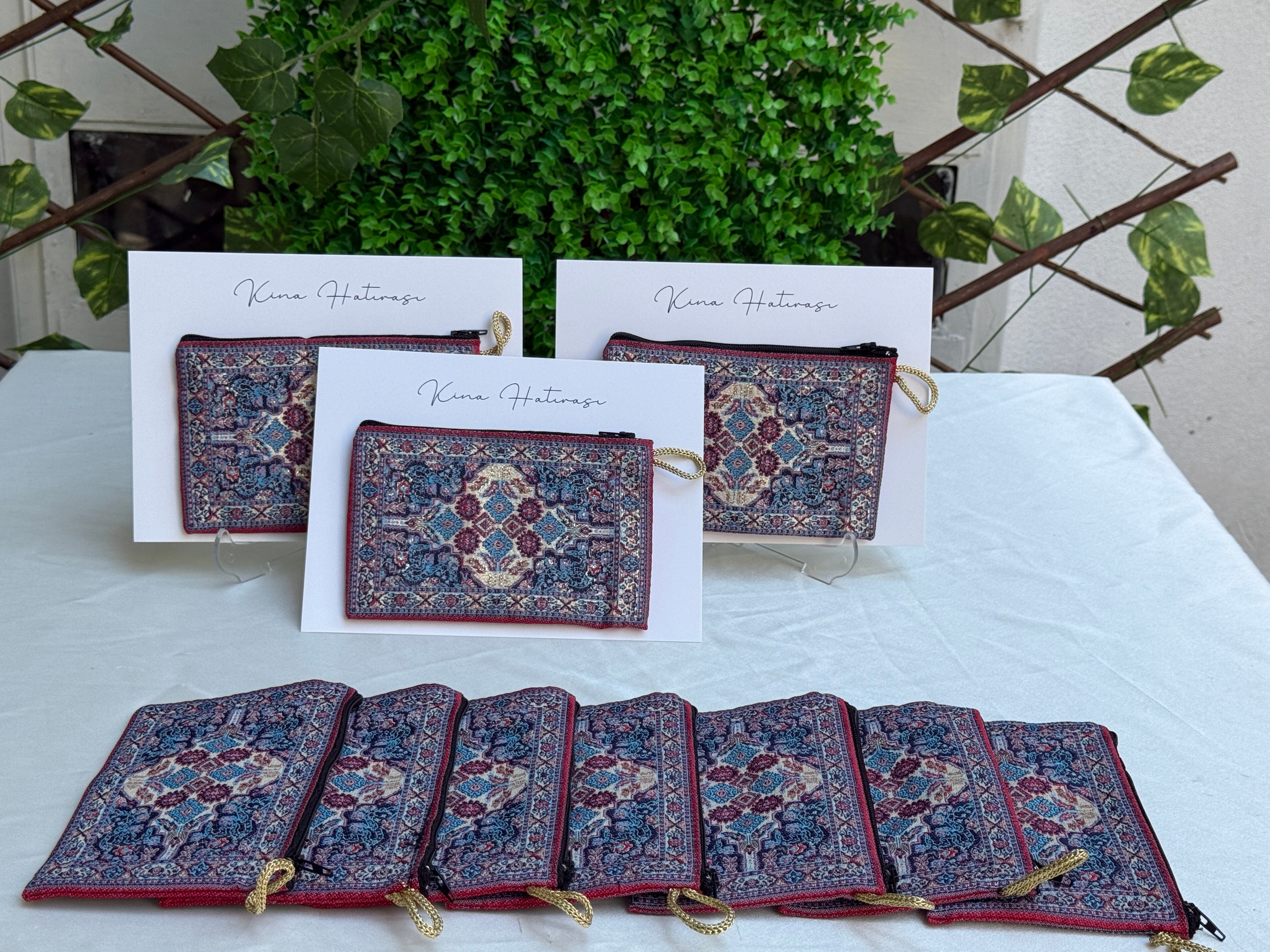 Trousse de maquillage orientale avec carte
