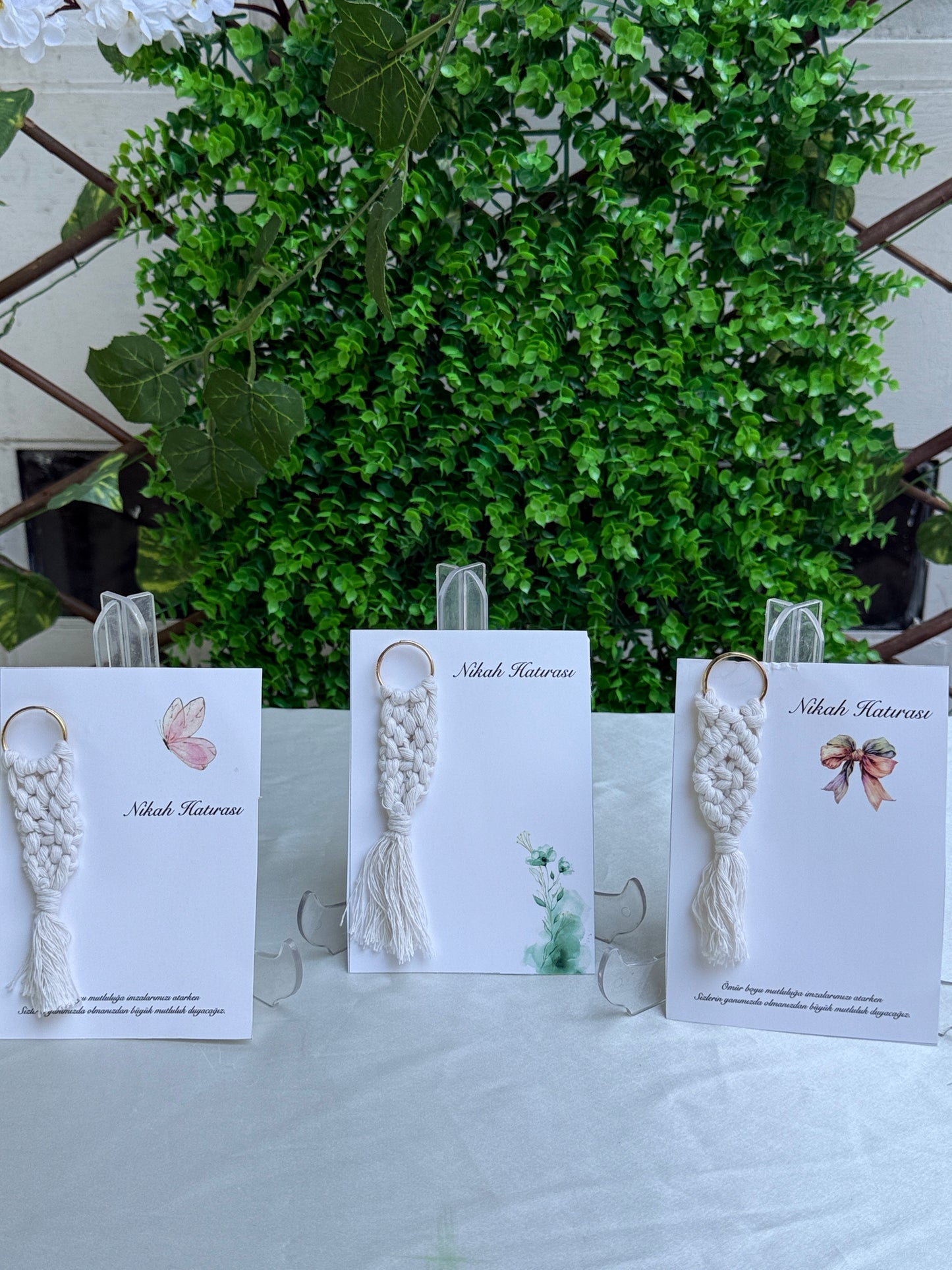 Gastgeschenk Set Makramee Schlüsselanhänger Creme (für 50 Gäste)