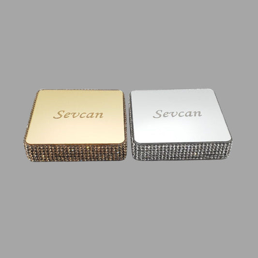 Personalisiertes Geschenkbox-Set in Gold und Silber