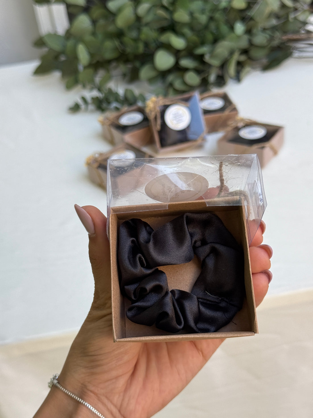 Scrunchie in Kraftbox