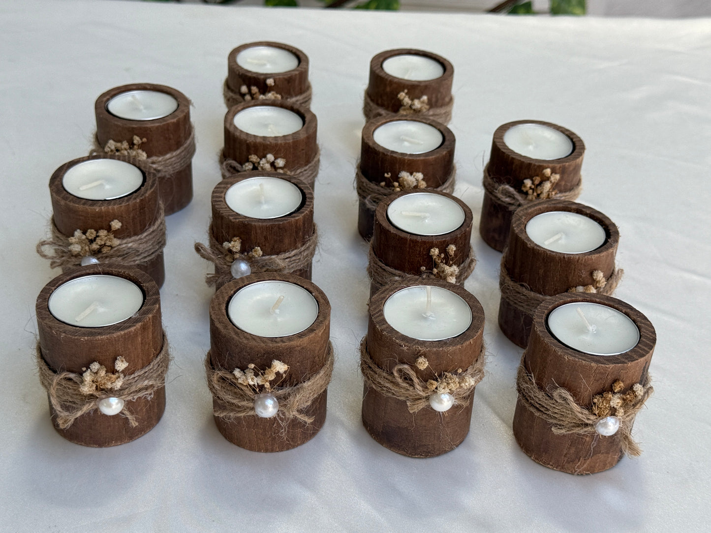 Gastgeschenk Set Holz-Kerzenhalter mit Perle (für 50 Gäste)