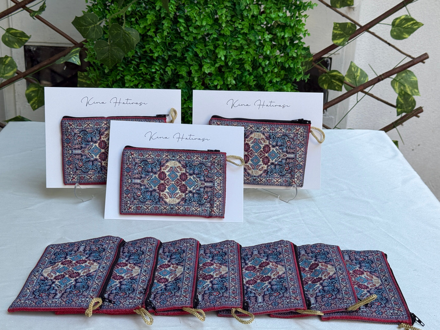 Gastgeschenk Set Orientalische Stofftäschchen mit Kärtchen (für 50 Gäste)
