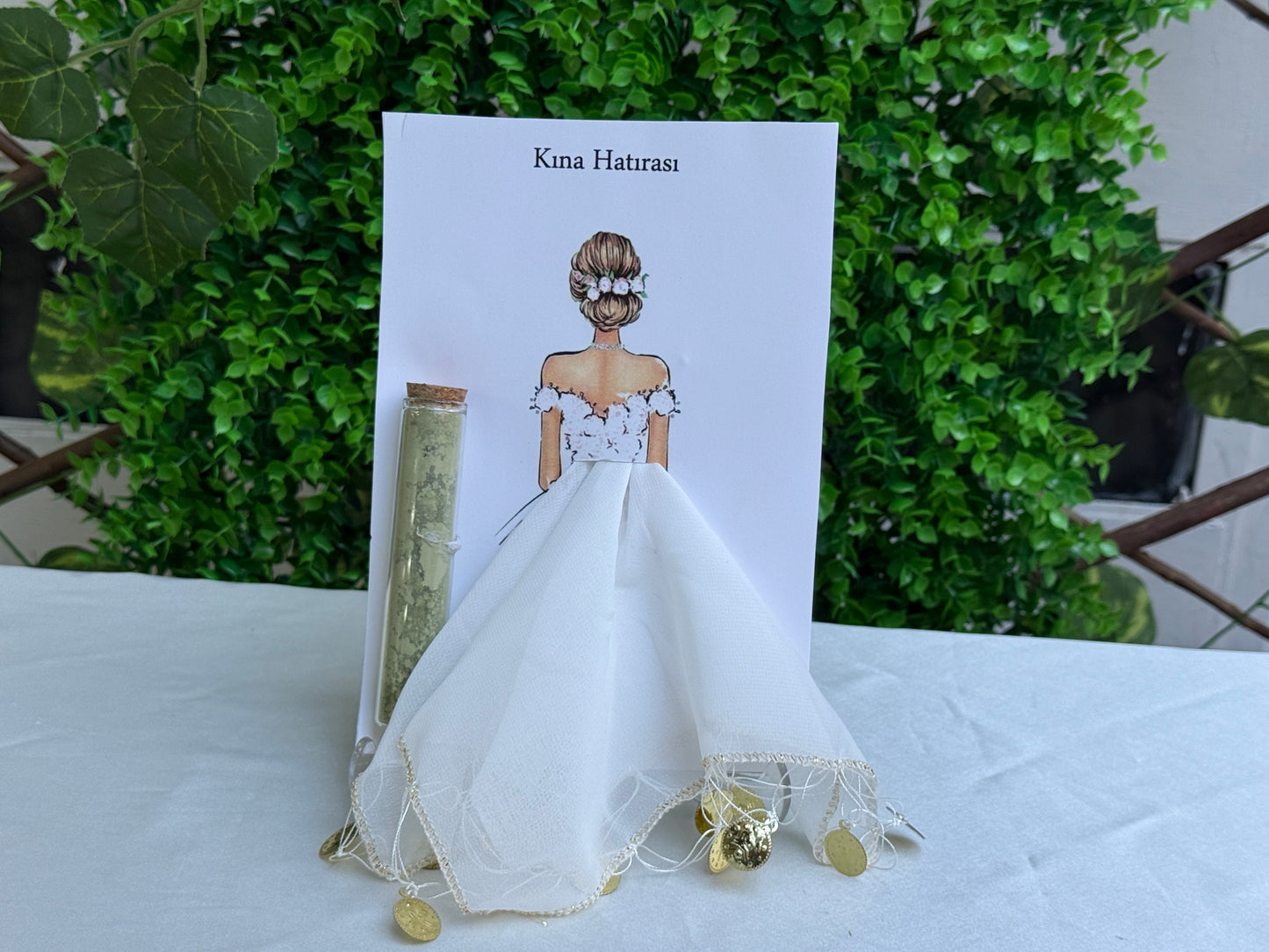 Gastgeschenk Set Henna-Röhrchen mit weißem Tuch und Brautkarte (für 50 Gäste)