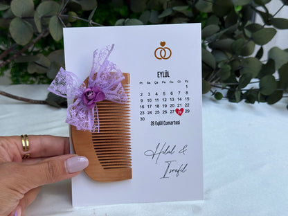 Gastgeschenk Set Holzkamm mit lila Spitzenband (für 50 Gäste)