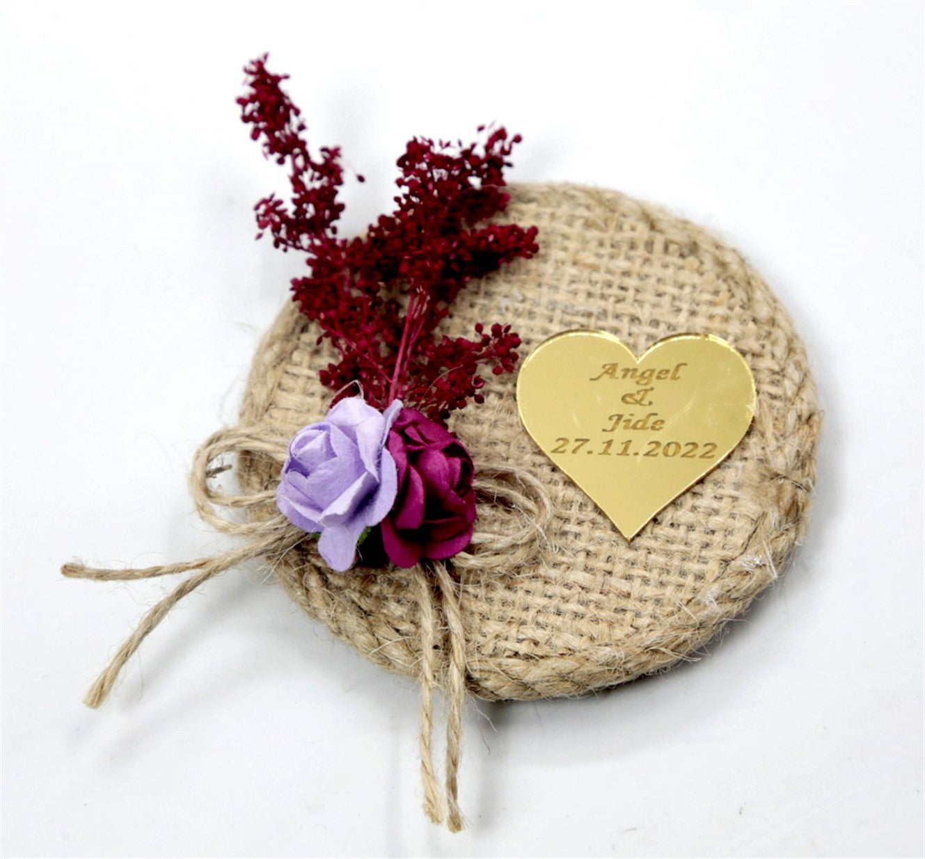 Jute-Magnet mit Herz &amp; Trockenblumen