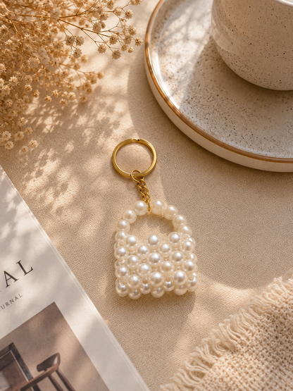 Perlen Taschenanhänger Schlüsselanhänger, Mini Handtasche aus Perlen, Eleganter Taschen Charm mit Goldring