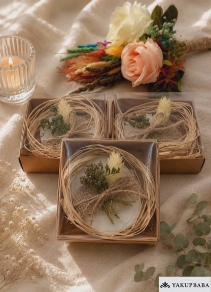Ovale Lavendelseife in Kraftpapierbox mit Naturdekor