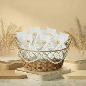 Personalisierte Hochzeitsgeschenke aus Tüll mit Namensetikett