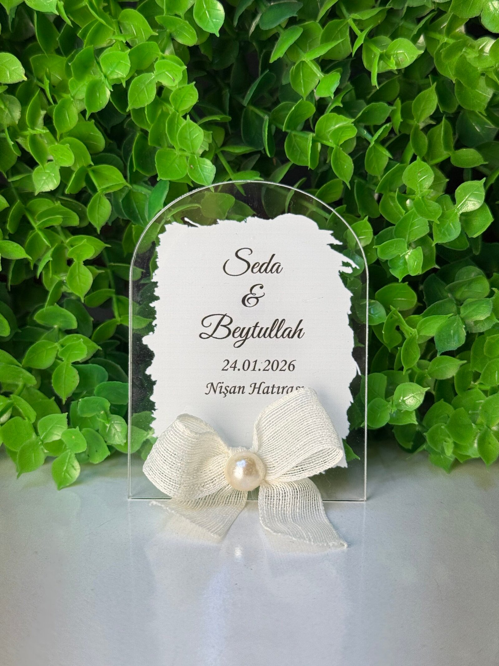 Kişiye Özel Pleksi Nişan Hatırası – İsimli Nişan Hediyeliği – Şık Söz ve Nişan Misafir Hediyesi
